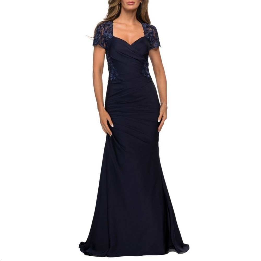 🔥NEW La Femme Applique V Neck Trumpet Dress navy size 10